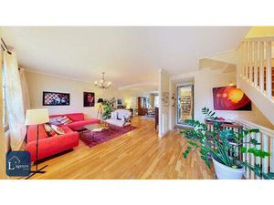 Appartement T3 Triplex Entrée indépendante Double balcon Garag