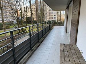 Appartement de luxe de 104 m2 en location Courbevoie  Île-de-France