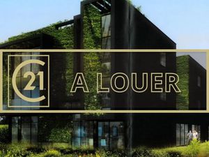 Nord de Caen  A LOUER  environ 337 m² de locaux professionnels divisibles en rez-de-chauss