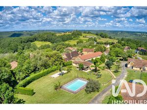 Vente maison 10 pièces 345 m² à Les Eyzies (24620)  499 000 €