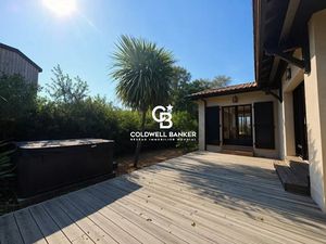 Vente maison 5 pièces à Andernos-les-Bains (33510)  950 000 €
