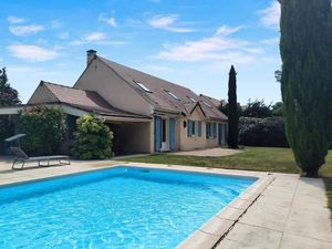 Vente maison 6 pièces 171 m² à Etiolles (91450)  660 000 €