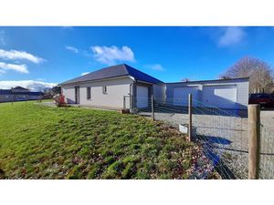 Location maison 4 pièces 90.06 m² à Calmont (12450)  1 000 €