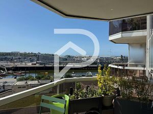 Vue panoramique sur la Mer pour cet F2 de 38.18 m2