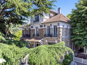 Vente maison 11 pièces 435 m² à Le Raincy (93340)  1 350 000 €