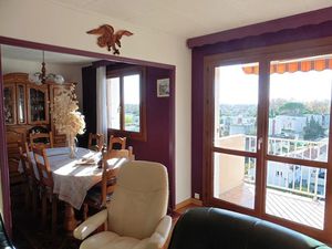 Vente appartement 4 pièces 78 m² à Nimes (30000)  126 000 €