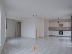 Vente appartement 2 pièces 64.47 m² à Strasbourg (67000)  175 000 €