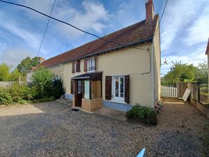 Agglomération de LA CHARITE SUR LOIRE  Maison ancienne T3  d