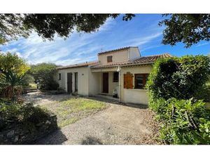 Maison Salavas m² T-4 à vendre  295 000 €