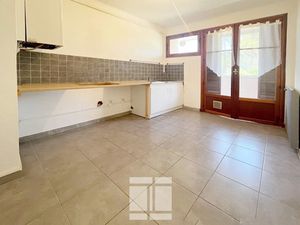 Vente appartement 3 pièces 66.7 m² à Ajaccio (20000)  189 000 €