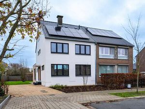 Bien professionnel à vendre à Hasselt € 599.000 (LI3SI) - | Zimmo