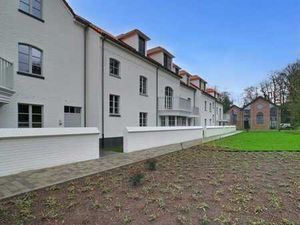 Lasne centre: appart neuf  terrasse  cave  parking