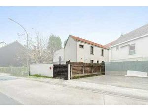 Maison semi-ouverte prête à emménager à Wezembeek