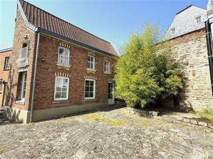 CARACTERE - COUP DE COEUR - CENTRAL