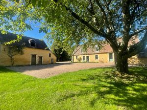 Vente maison 6 pièces 180 m² Nogent-le-Bernard (72110)