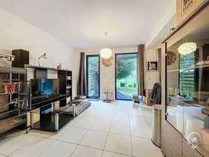 Appartement 1 chambre avec grand jardin et parking à Ciney