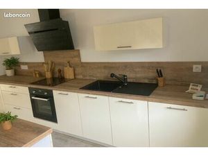 Loue jolie maison mitoyenne