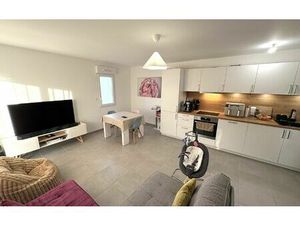 Location appartement  70.92 m² T-3 à Yutz  1 160 €