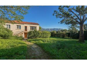 Maison Aubagne 184.92 m² T-7 à vendre  445 000 €