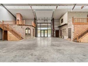 Unité PME de 240 m² à louer à Kuurne