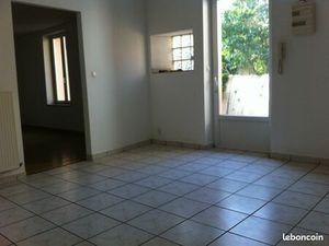 F4 avec grande terrasse proximite centre ville et gare