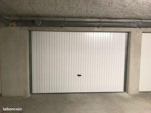 Location Garage/box 17m2
