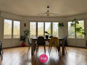 JARDIN DES PLANTES | Appartement T4 avec vue parc | Balcons | Box |Cave