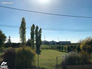 Terrain 705 m² MORIERS