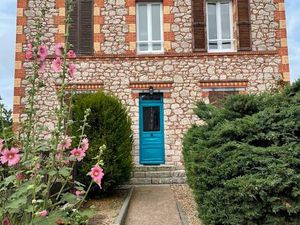 Location meublée + place parking + cave