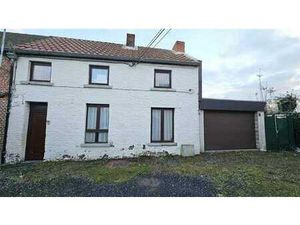 Maison à rafraichir + parking et jardin séparé