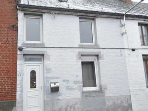 Maison 2 chambres à rénover bien située!