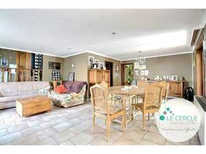 Villa 4ch avec parkings  garage  bureaux  veranda et jardin