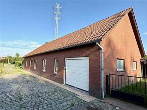 VILLA PLAIN-PIED 3 CHAMBRES  GARAGE ET JARDIN!