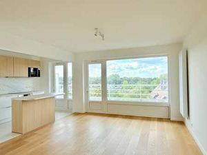 Uccle - superbe appart full rénové 2 ch + bur + terrasse