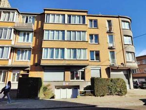 Appartement 2 ch garage cour