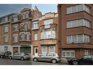 Maison 4 chambres avec cour  à proximité du parc Astrid.