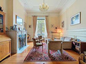 Belle maison de Maître +- 300m² proche du Square Marie-Louis