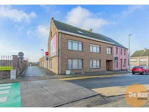 DENDERHOUTEM- Ruime 3-gevelwoning met 4 slpk  tuin en garage