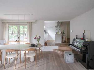 Villa de caractère sur vaste terrain avec 5 chambres