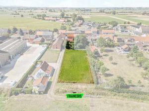 Construction semi-ouverte à Haringe sur 1517 m².