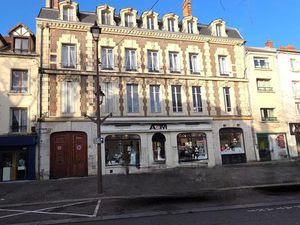 Appartement F2 en centre ville de Mantes la Jolie