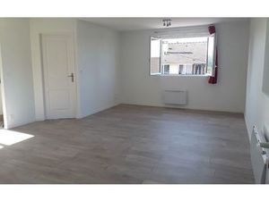 Location appartement  m² T-2 à Surville  678 €