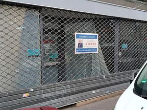 Location locaux professionnels 2 pièces 75 m² à Argenteuil (95100)  2 400 €