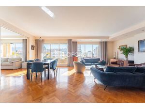 PRADO / T4 / TERRASSE