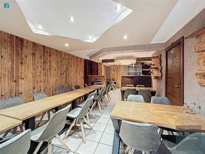 Surface commerciale à louer à Place Albert Ier 2 Châtelet (VBD59252)