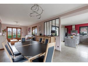 Pavillon avec grand terrain