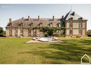 Magnifique château avec chambres d'hôtes  salle de réception et espace privé  745 000