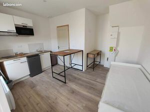 Studio avec terrasse  Centre Ploermel