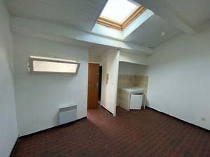 Location appartement 1 pièce 17 m² à Ollioules (83190)