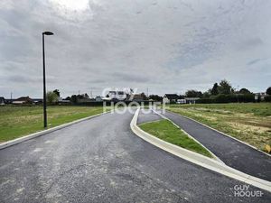 Terrain constructible viabilisé à vendre